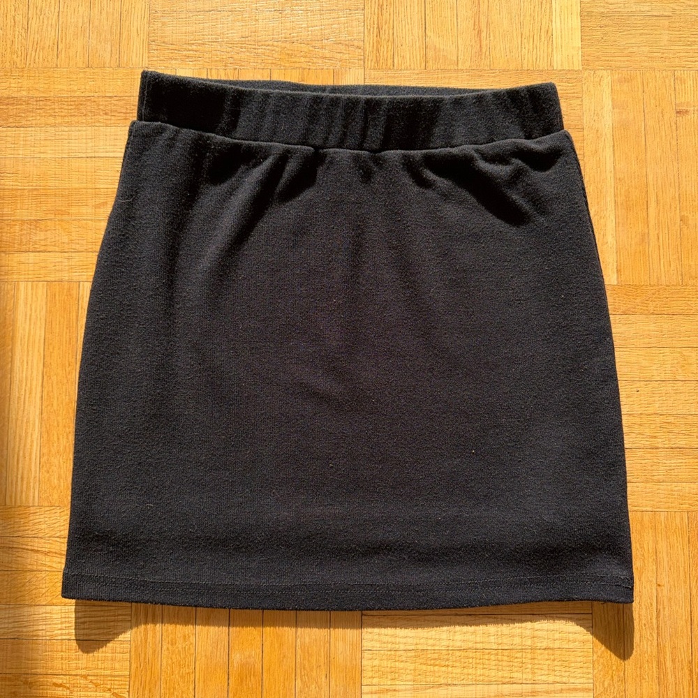 Classic Black Mini Skirt